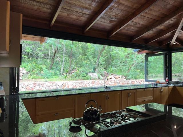 Heysbrook Estate - Luxurious Lodges In A Private Valley Waterval-Onder Eksteriør billede