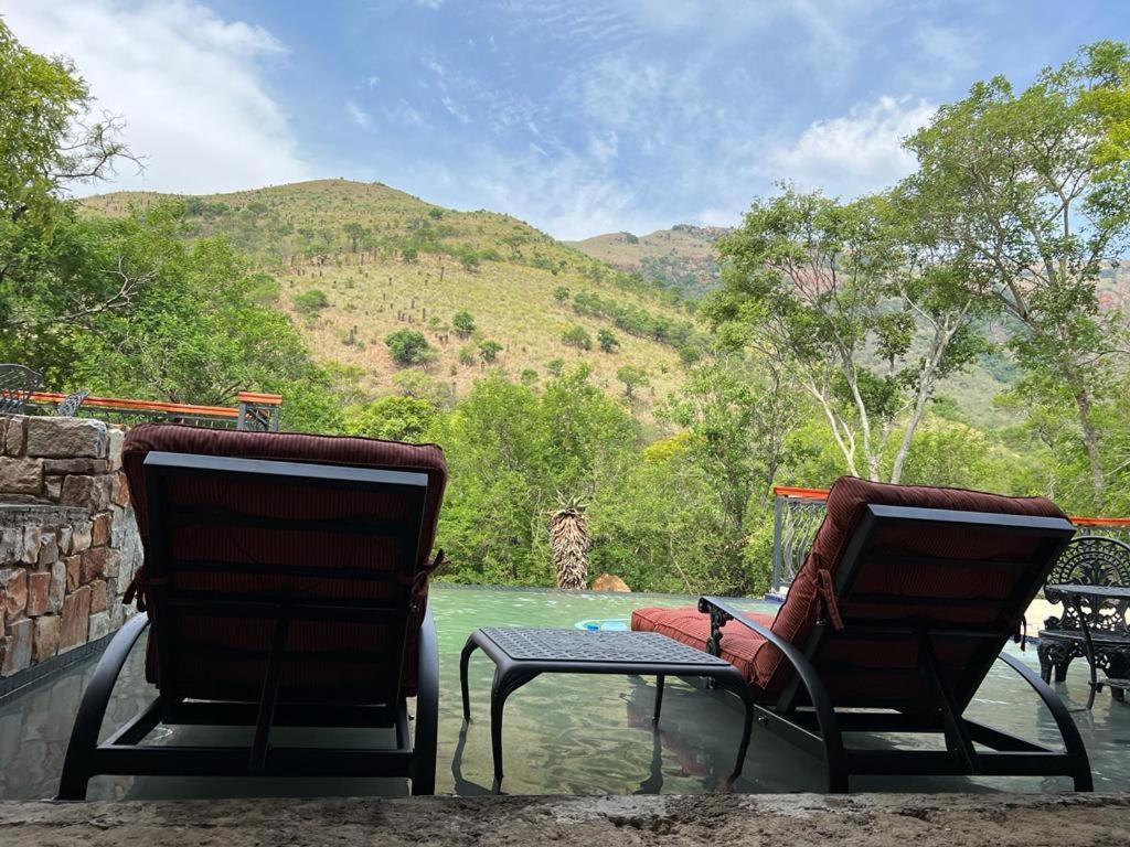 Heysbrook Estate - Luxurious Lodges In A Private Valley Waterval-Onder Eksteriør billede